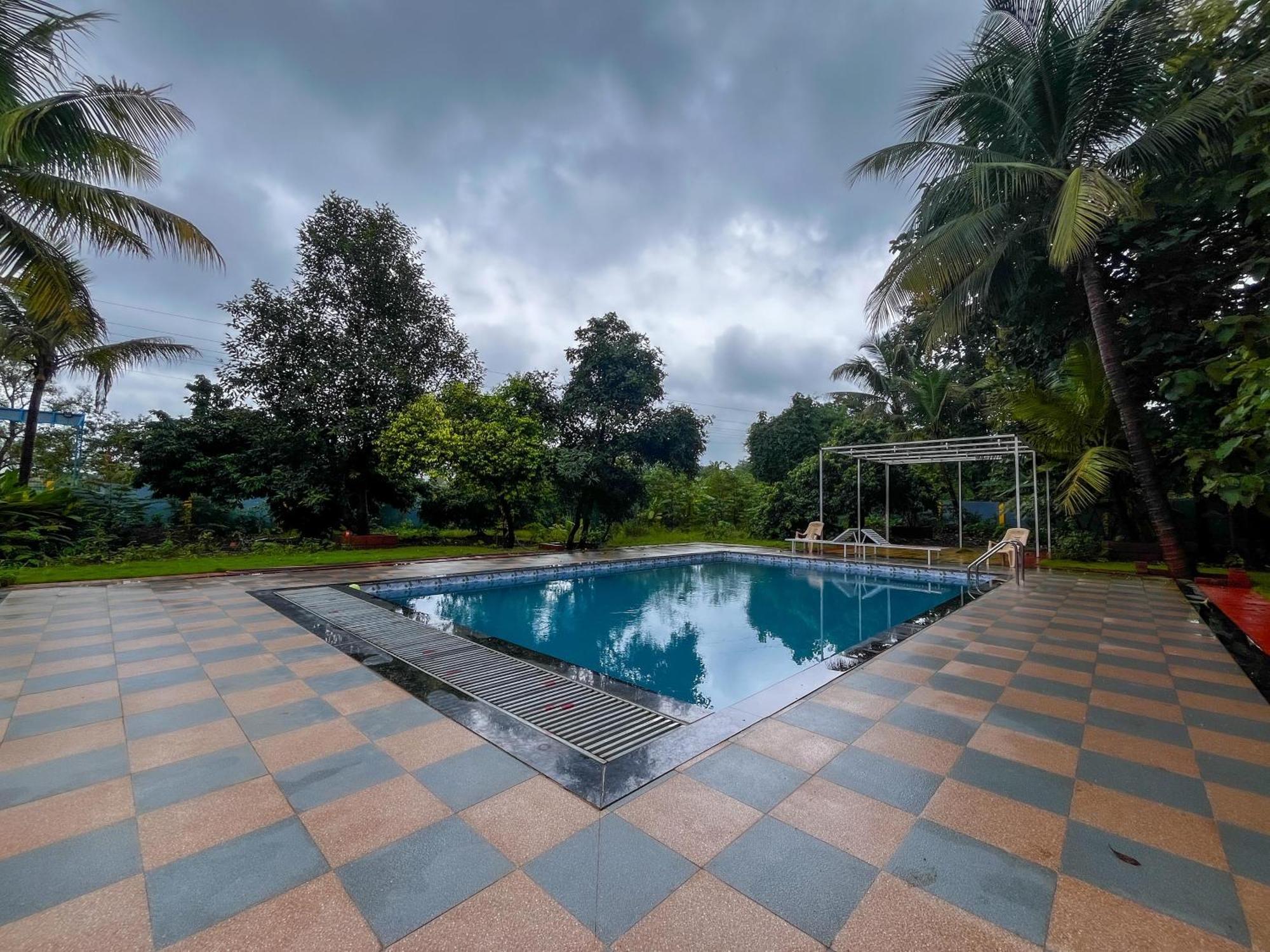 Karjat In Resort Zewnętrze zdjęcie